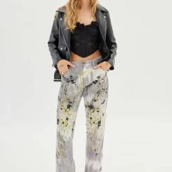 Deals ???? Women's Out From Under Ever After Lace Corset Black ???? 2 Deals ???? Women's Out From Under Ever After Lace Corset Black ???? -Out From Under Shop unnamed file 123