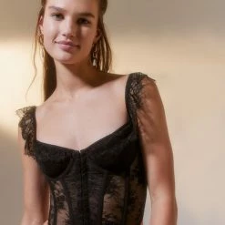 Flash Sale 🤩 Women's Out From Under Modern Love Butterfly Corset Black ⌛ -Out From Under Shop unnamed file 129