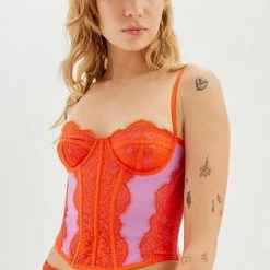 Coupon 💯 Women's Out From Under Modern Love Corset Rust 🎁