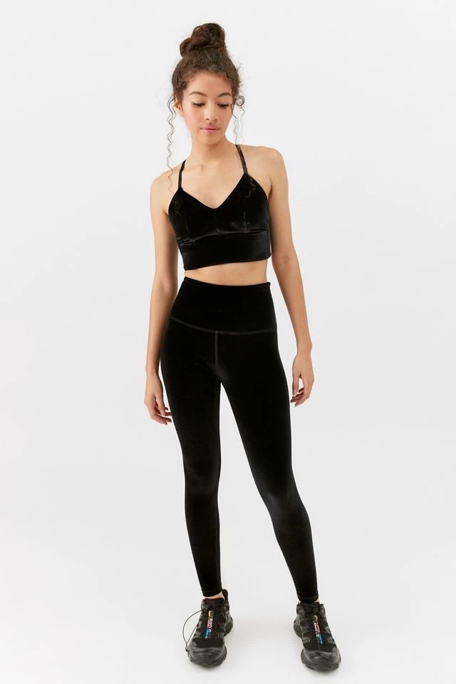 Deals π Women's Beyond Yoga VIP Longline Bra Top Black π€© 3 Deals π Women's Beyond Yoga VIP Longline Bra Top Black π€© - Image 3