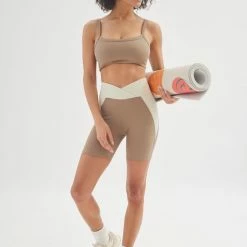 Deals π Women's Year Of Ours 2.0 Ribbed Sports Bra Beige π 5 Deals π Women's Year Of Ours 2.0 Ribbed Sports Bra Beige π -Out From Under Shop unnamed file 256