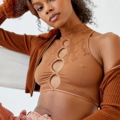 Deals π₯ Women's Out From Under Cassidy Seamless Cutout Bra Top Brown π