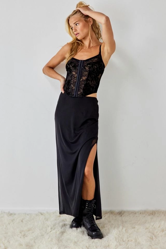 Coupon π₯° Women's Out From Under Flocked Velvet Corey Mesh Corset Black β¨ 3 Coupon π₯° Women's Out From Under Flocked Velvet Corey Mesh Corset Black β¨ - Image 3