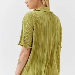 Best Sale 😉 Women's Out From Under Plisse Button-Down Top Chartreuse ⭐ -Out From Under Shop unnamed file 698