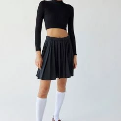 Budget ⭐ Women's Out From Under Dominique Mock Neck Top Black 🔥 -Out From Under Shop unnamed file 721