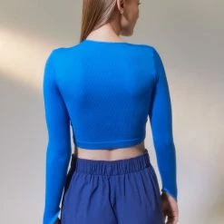 Cheap 👏 Women's Out From Under Heat Lightning Seamless Top Blue 🎁 -Out From Under Shop unnamed file 759