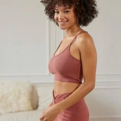 Discount 🎁 Women's Out From Under Nina Cutout Tank Top Red ✨ -Out From Under Shop unnamed file 794