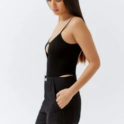 Top 10 ✔️ Women's Out From Under Encore Chain Bodysuit Black 💯 -Out From Under Shop unnamed file 960