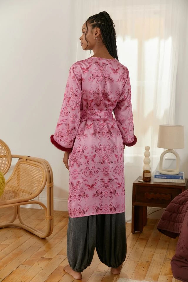 Coupon β Urban Outfitters π© Women's Saturn Faux-Fur Trimmed Robe Pink β€οΈ 3 Coupon β Urban Outfitters π© Women's Saturn Faux-Fur Trimmed Robe Pink β€οΈ - Image 3